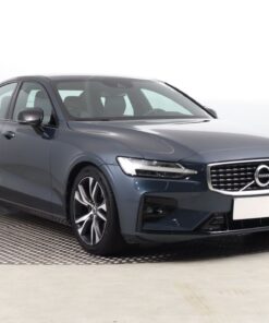 Used Volvo S60 2019 T5 57,219 km 4x4 | AAA Auto Export