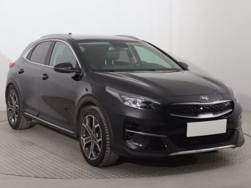 Used Kia XCeed 2020 Plug-in-Hybrid 53,748 km | AAA Auto Export