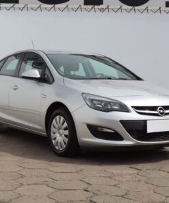 Used Opel Astra 2016 1.4 T 114,143 km | AAA Auto Export