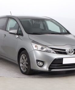 Used Toyota Verso 2013 2.0 D-4D 211,692 km | AAA Auto Export