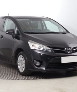Used Toyota Verso 2014 1.6 Valvematic 152,246 km | AAA Auto Export