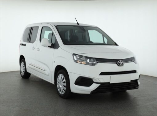 Used Toyota ProAce City Verso 2021 1.5 D-4D 157,684 km | AAA Auto Export