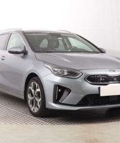 Used Kia Ceed 2021 1.6 GDI plug-in 56,473 km | AAA Auto Export