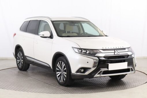 Used Mitsubishi Outlander 2020 2.0 87,426 km 4x4 | AAA Auto Export