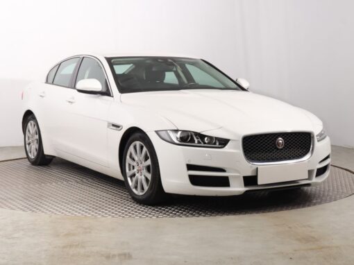 Used Jaguar XE 2015 20d 163,325 km | AAA Auto Export