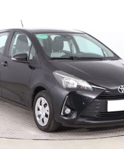 Used Toyota Yaris 2018 1.5 Dual VVT-i 109,690 km | AAA Auto Export