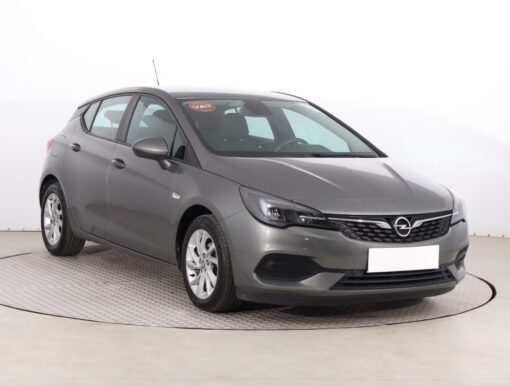 Used Opel Astra 2019 1.2 Turbo 51,451 km | AAA Auto Export