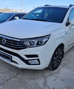 Used SsangYong Rodius 2018 2.7 Xdi 116,923 km | AAA Auto Export
