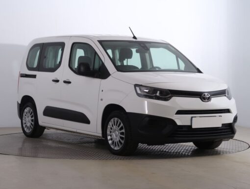 Used Toyota ProAce City Verso 2022 1.2 T 43,454 km | AAA Auto Export