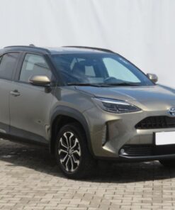Used Toyota Yaris Cross 2023 1.5 VVT-iE E-Four 37,614 km 4x4 | AAA Auto Export