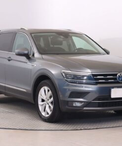 Used Volkswagen Tiguan Allspace 2018 2.0 TDI 194,318 km 4x4 | AAA Auto Export