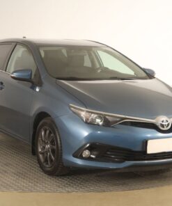 Used Toyota Auris 2017 1.2 Ti 143,029 km | AAA Auto Export