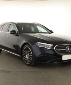 Used Mercedes-Benz E 2024 E 220 d 4MATIC 20,527 km 4x4 | AAA Auto Export