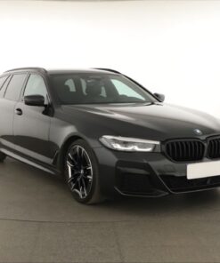 Used BMW 5 2022 530d xDrive 99,754 km 4x4 | AAA Auto Export