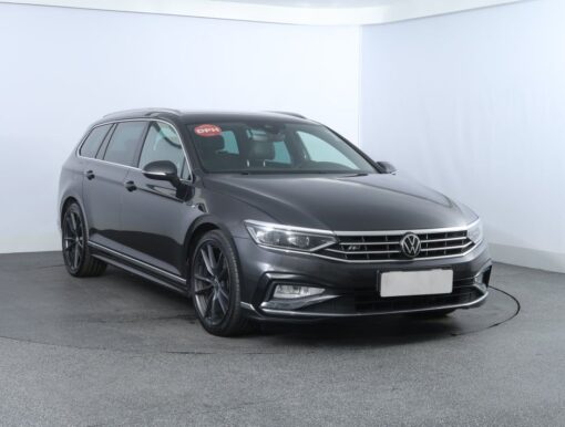 Used Volkswagen Passat 2020 2.0 TDI 71,032 km 4x4 | AAA Auto Export
