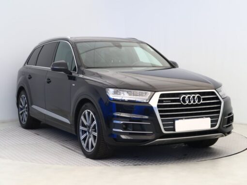 Used Audi Q7 2018 50 TDI 136,312 km 4x4 | AAA Auto Export