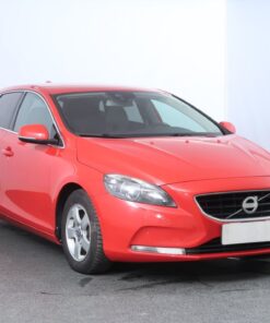 Used Volvo V40 2012 1.6 D2 196,150 km | AAA Auto Export