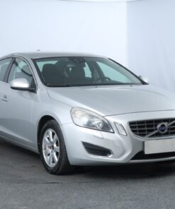 Used Volvo S60 2010 D3 237,140 km | AAA Auto Export