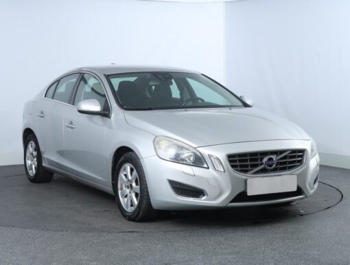 Used Volvo S60 2010 D3 237,140 km | AAA Auto Export
