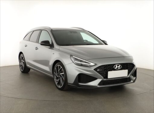 Used Hyundai i30 2022 1.5 T-GDI MHEV 39,260 km | AAA Auto Export