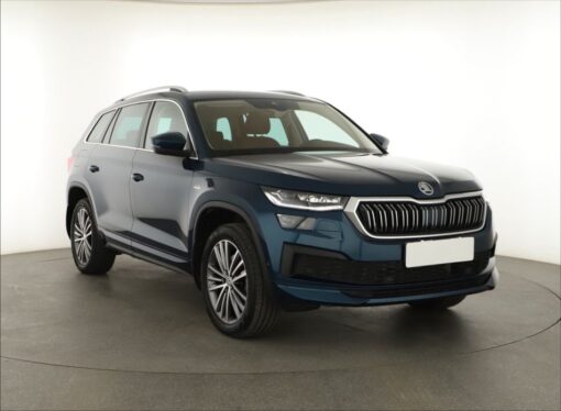 Used Skoda Kodiaq 2022 2.0 TDI 75,635 km 4x4 | AAA Auto Export