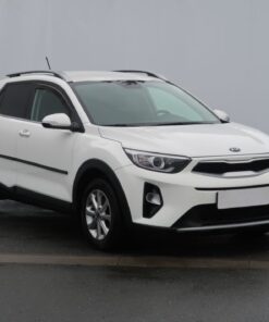Used Kia Stonic 2018 1.25 CVVT 81,823 km | AAA Auto Export