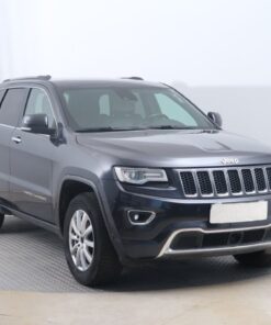 Used Jeep Grand Cherokee 2016 3.0 CRD 220,157 km 4x4 | AAA Auto Export
