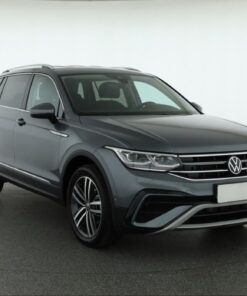 Used Volkswagen Tiguan Allspace 2023 2.0 TDI 25,774 km 4x4 | AAA Auto Export