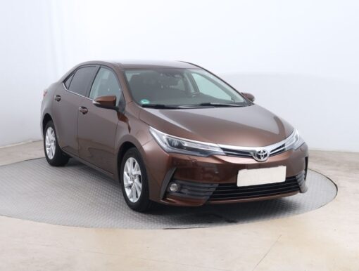 Used Toyota Corolla 2018 1.6 Valvematic 86,364 km | AAA Auto Export