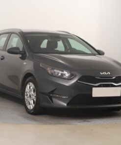 Used Kia Ceed 2022 1.5 T-GDI MHEV 34,962 km | AAA Auto Export