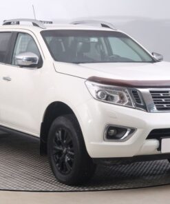 Used Nissan Navara 2017 2.3 dCi 123,774 km 4x4 | AAA Auto Export