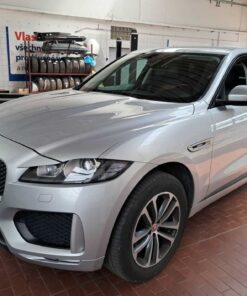 Used Jaguar F-Pace 2016 30d AWD 175,095 km 4x4 | AAA Auto Export