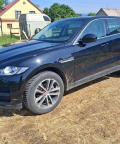 Used Jaguar F-Pace 2018 20d AWD 198,000 km 4x4 | AAA Auto Export