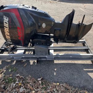 Alternative view of Evinrude e-tec 2019