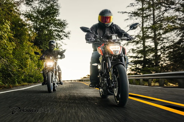 2025 CFMOTO 300NK - Image 2