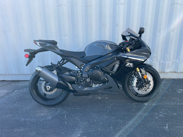 2025 Suzuki GSX-R 750 m