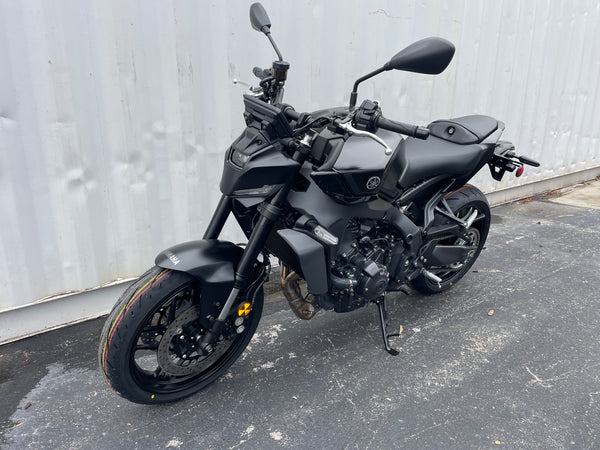 2025 Yamaha MT-09 - Image 2