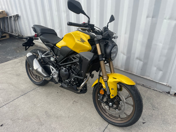 2025 Honda CB300R