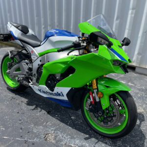 Alternative view of 2024 Kawasaki ZX-10R ABS