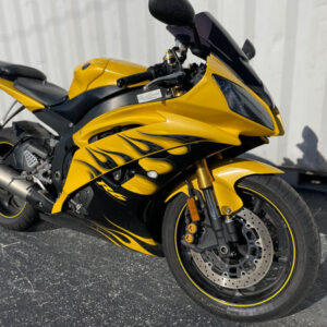 Alternative view of 2008 Yamaha YZF-R6