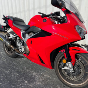 Alternative view of 2014 Honda VFR800 Interceptor Deluxe