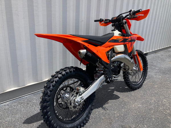 2025 KTM 125 xc - Image 2