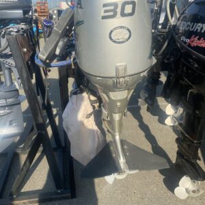 Honda Gebraucht-Außenbordmotor 30PS Kurzschaft mit Steuerung, Baujahr 2006