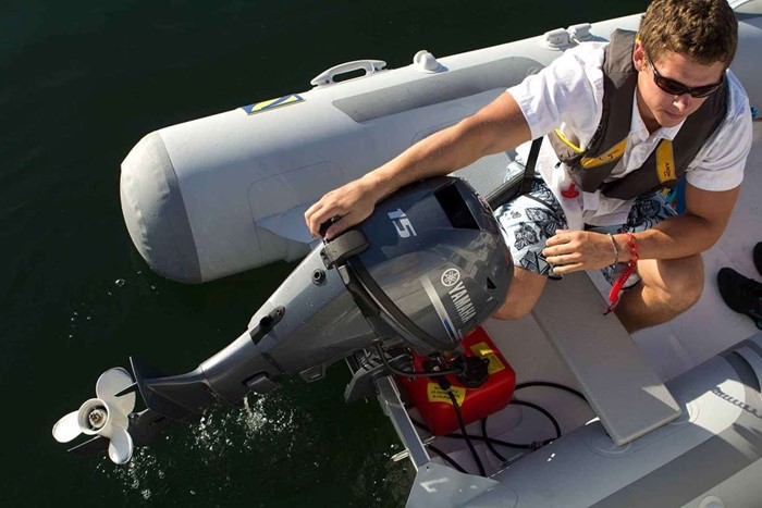 Yamaha F15 Tragbar – 20" Schaft, Leicht Gebraucht! Wenige Betriebsstunden, Baujahr 2022 - Image 2